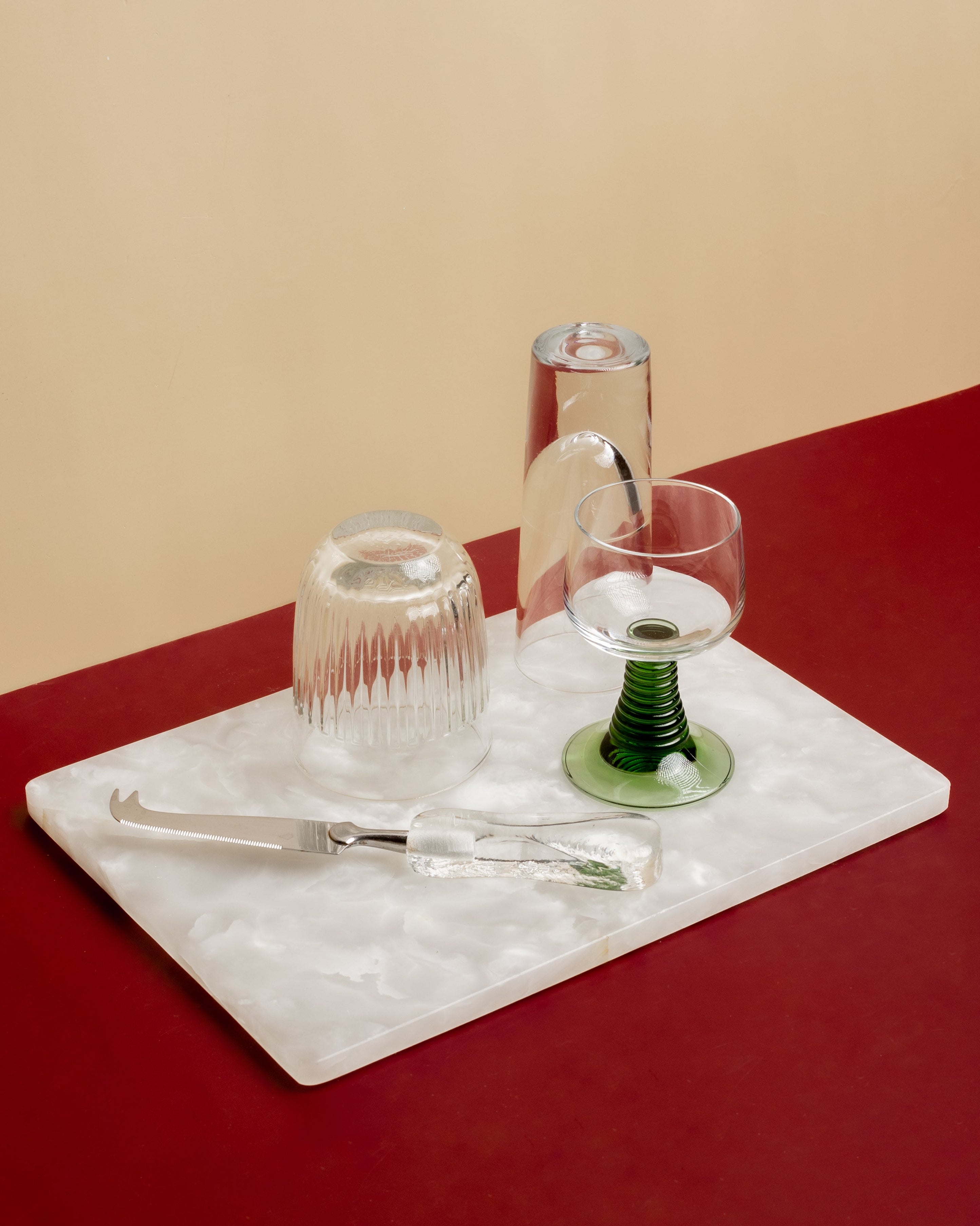 STARLIGHT TRAY - White Onyx