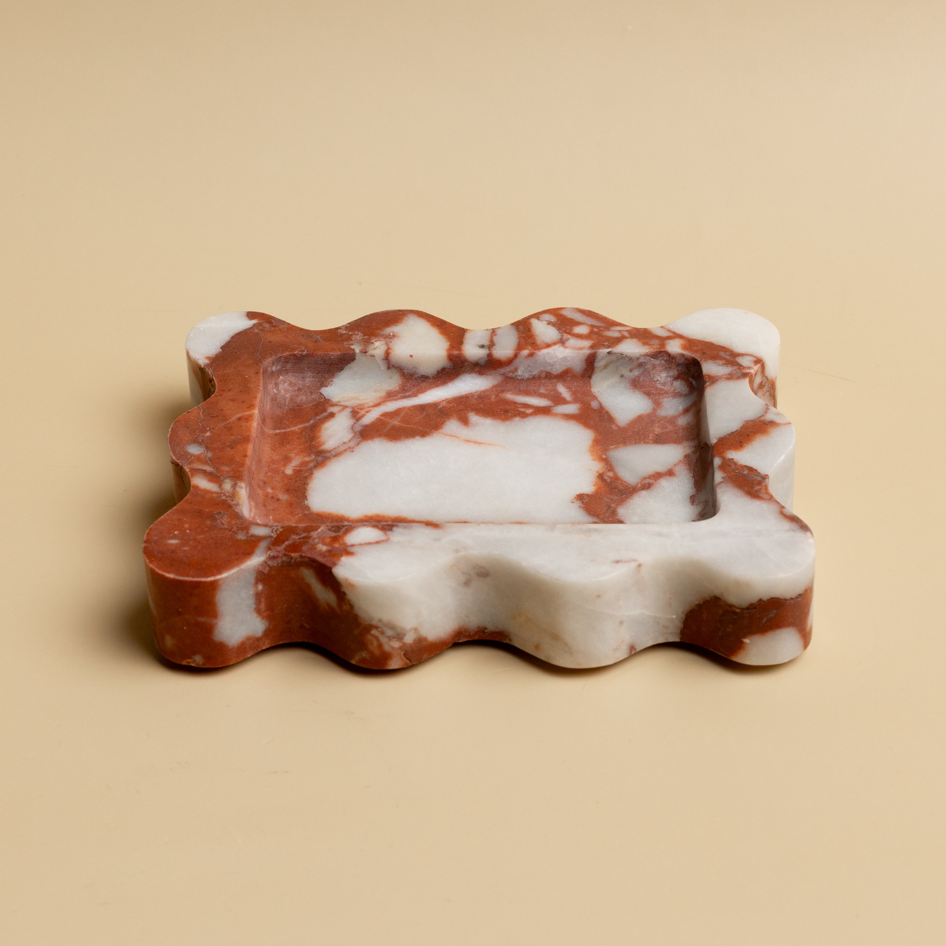 SOFIA TRAY - Calacatta viola Red