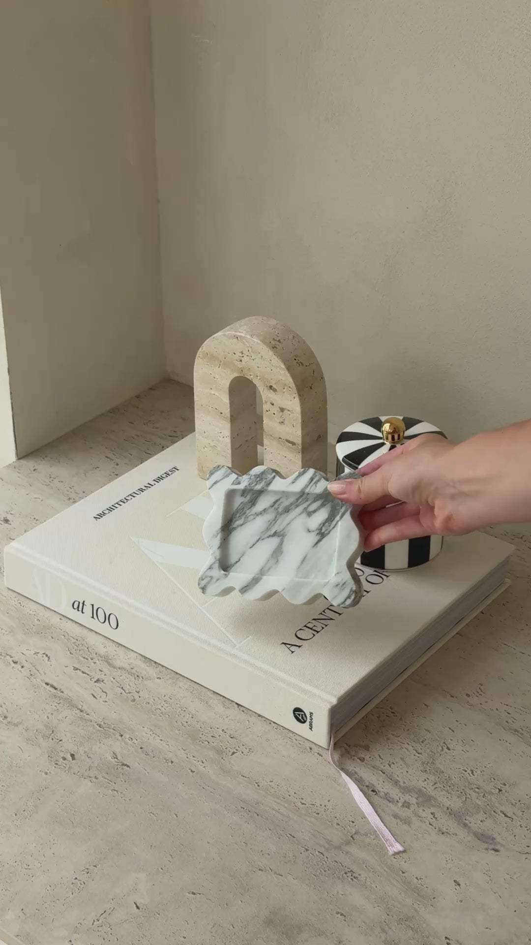 SOFIA TRAY - Arabescato